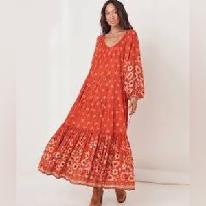 🔥FLASH SALE 🔥 Spell Joni Maxi Gown Size Small